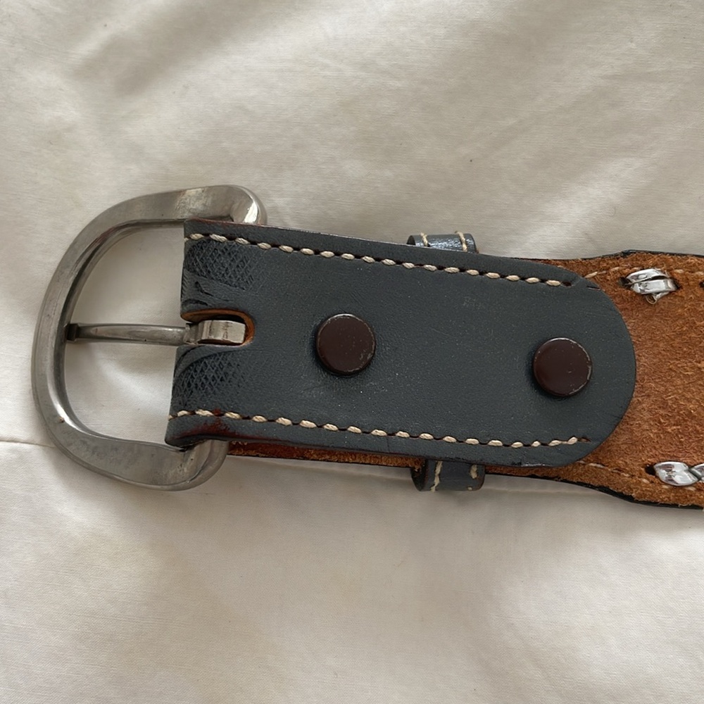 Wright Western Tooled Leather Belt | Engraved Floral Brown Western Belt View 6